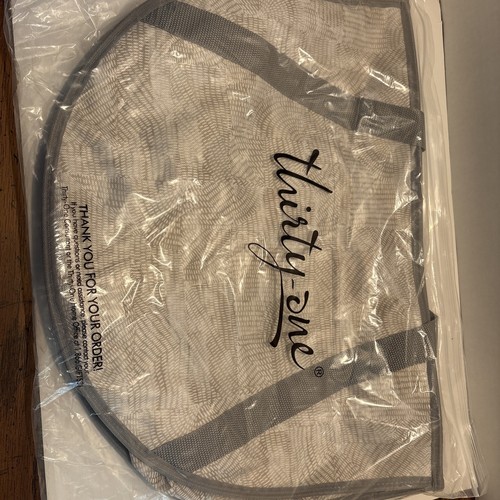 Thirty one round utility - one,