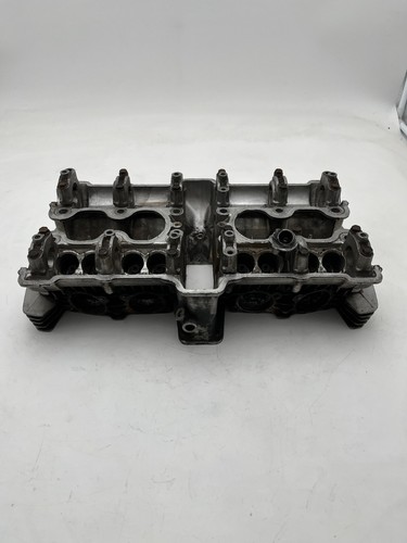 Honda cb900 cylinder head - cylinder,