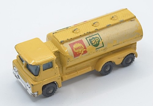 Vtg husky shell - shell, guy