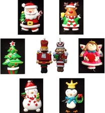 Christmas tree baubles large