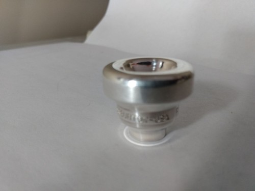 Warburton screw on - screw,