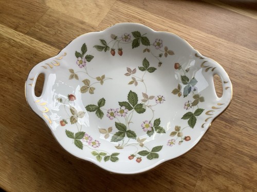 Wedgwood wild strawberry - wild,