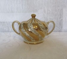 Vintage Sadler Cream And Gold