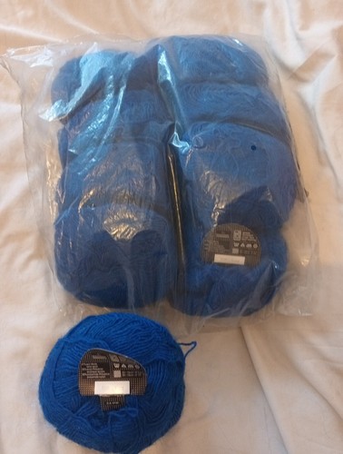 Knitting wool stunning - knitting,