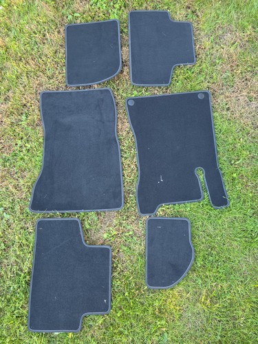 Mercedes benz floor mat - mercedes,