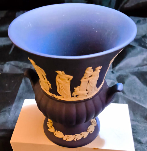 Portland blue wedgwood - portland,