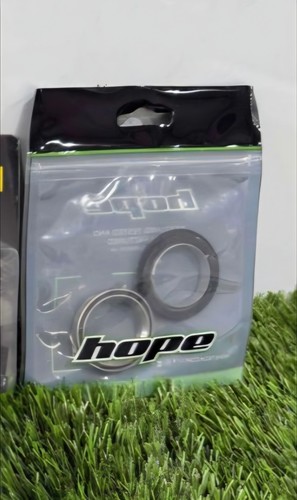 Hope bottom headset cup 1 - bottom,