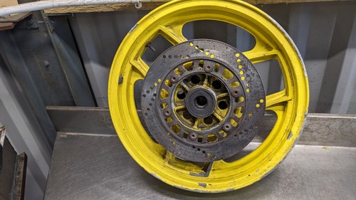 Kawasaki gpz1000 rear wheel - kawasaki,