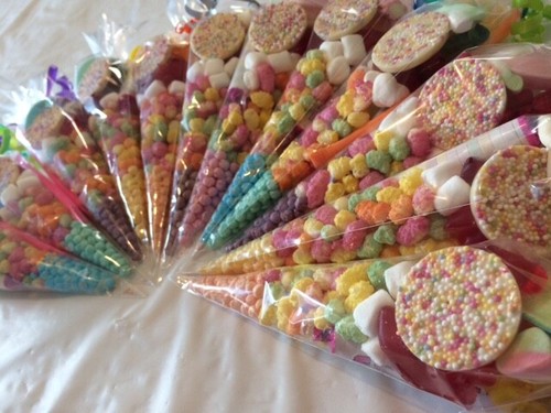Pre filled sweet - , cones,party
