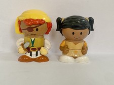 Play Town Wooden Figures x2