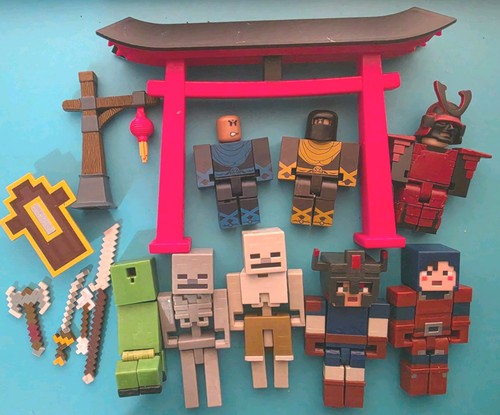 Minecraft figures pre loved - minecraft,