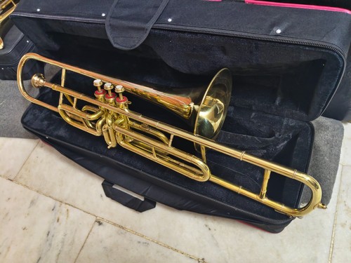 Trombone valve of - ,