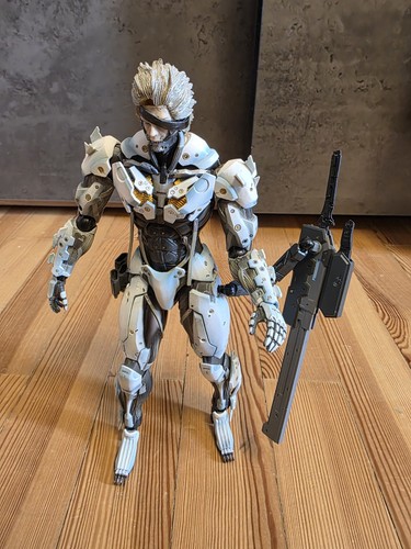 Play arts kai - arts, raiden,