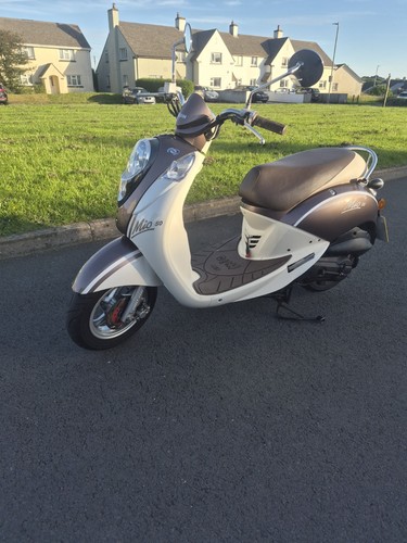 Mio 50cc scooter - 50cc,