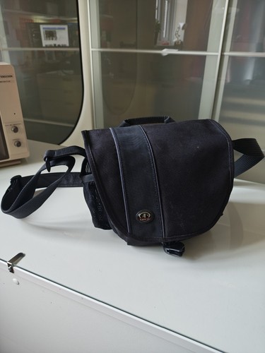 Tamrac camera bag with - camera,