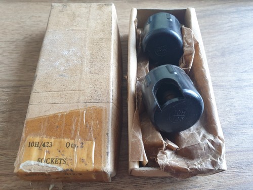 Pieces boxed 10h 423 - 2, x