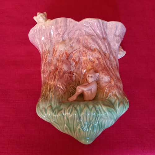 Vintage sylvac pixie design - vintage,