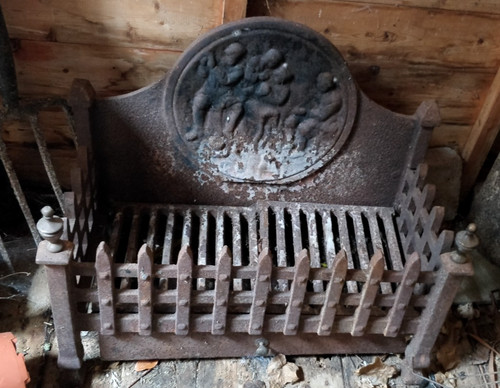 Vintage 1900 ornate dog grate - 1900,