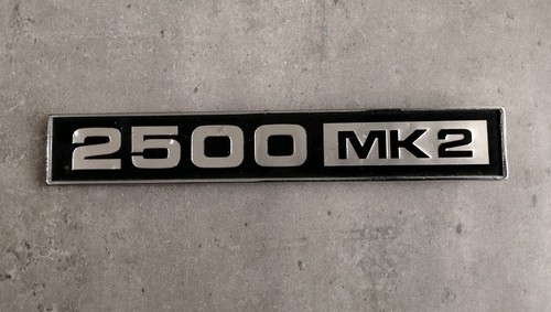 Triumph 2500 car badge - triumph, mk