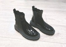 Zara Patent Winter