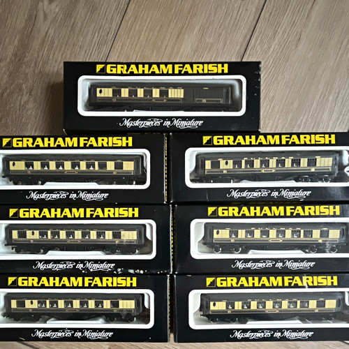 Graham farish gauge pullman - graham,