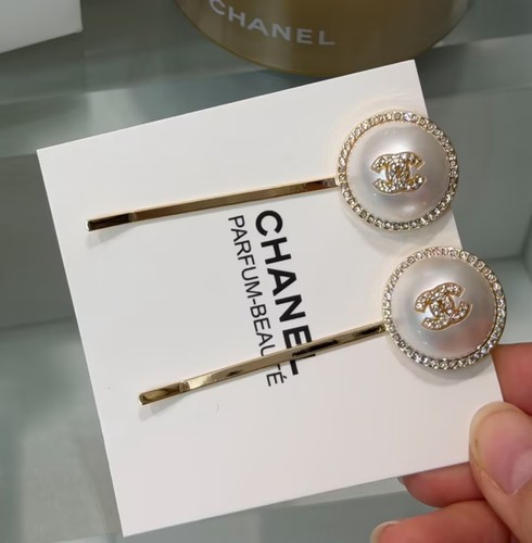 Chanel beauty set - chanel,