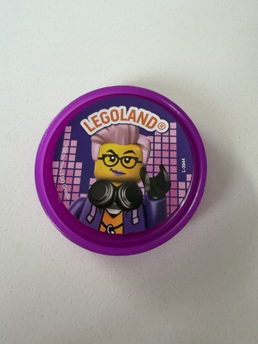 Legoland windsor pop badge - legoland,