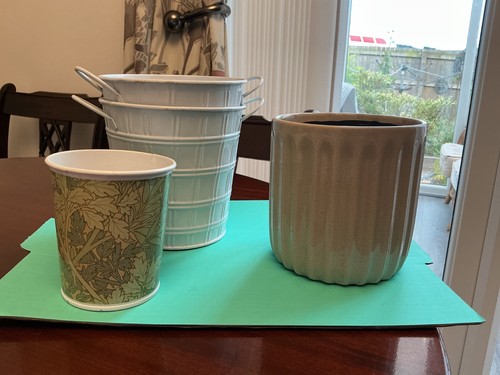 Three tin and one - , ceramic