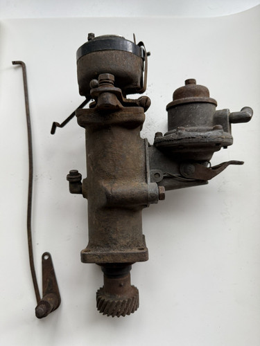 Lucas distributor antique - distributor,
