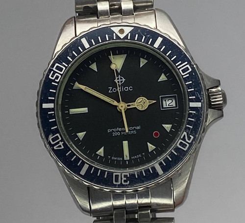 Vintage zodiac red - zodiac, sea