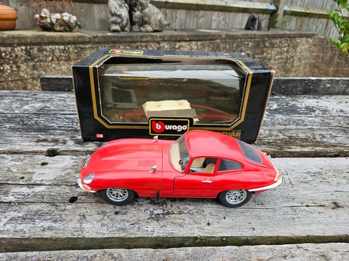 Burago jaguar type coupe - jaguar, e