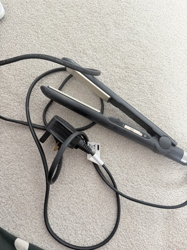 Hair straightener babyliss