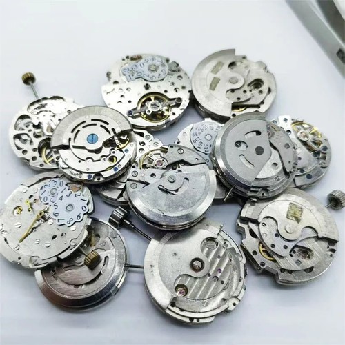 Non functional watch movement - non-functional,