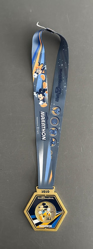 Run disney 2020 marathon medal - run,