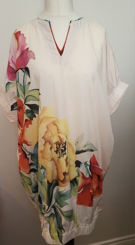 Cream and floral - cream,