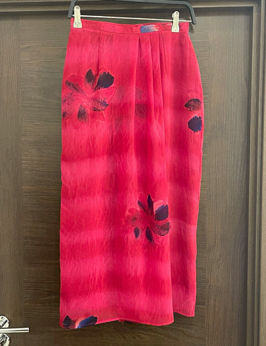 Richards pink navy floral midi - navy,