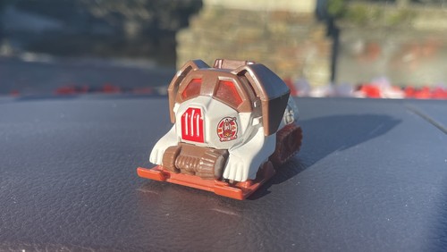 Matchbox mush puppy 2004 - puppy, hero