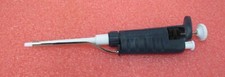 Gilson Pipetman P200 Single Channel Pipette with Metal Ejector 50-200uL