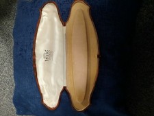 Leather Lotus Pearls Box