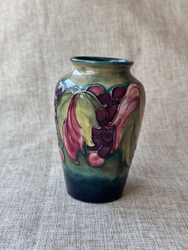 Vintage leaf berry - leaf, &