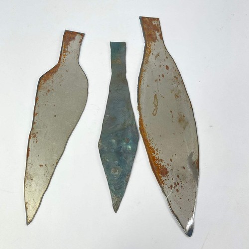 Handmade spearheads matter - handmade,