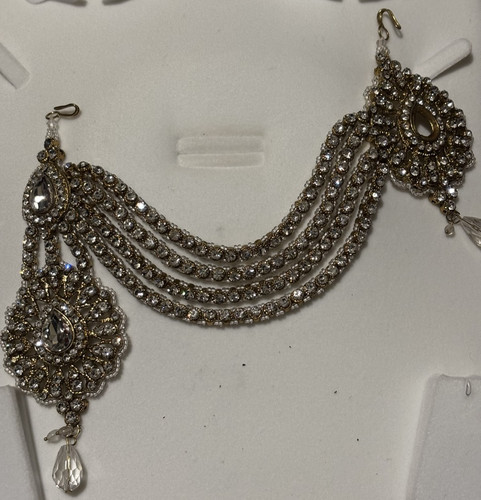 Clear stone with pearl - clear,