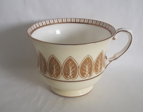 Aynsley tea cup - tea, bone