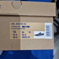 Brand new in box Size 9 Asics
