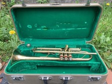 Skylark Brass Trumpet Outfit
