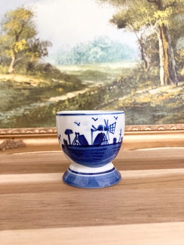 Delft egg cup - egg, blue