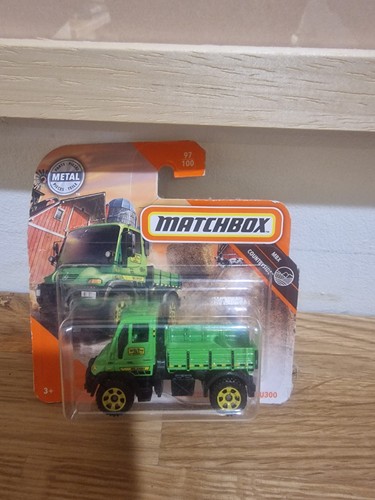 Matchbox mercedes benz unimog - matchbox,