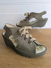 Fly london ylva lace wedge - fly,