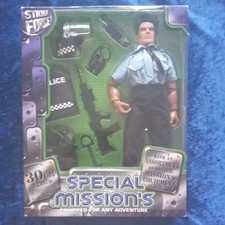BNIB 1990s Strike Force Special Missions Policeman With Accessories 