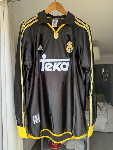 Retro real madrid - madrid, away